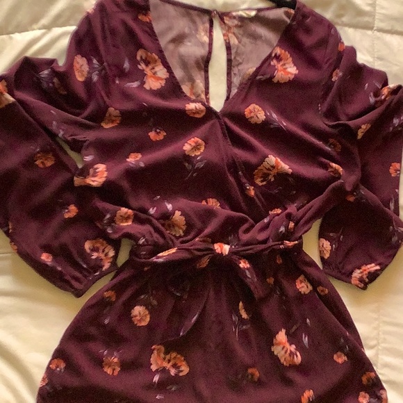 Romper - Picture 2 of 3